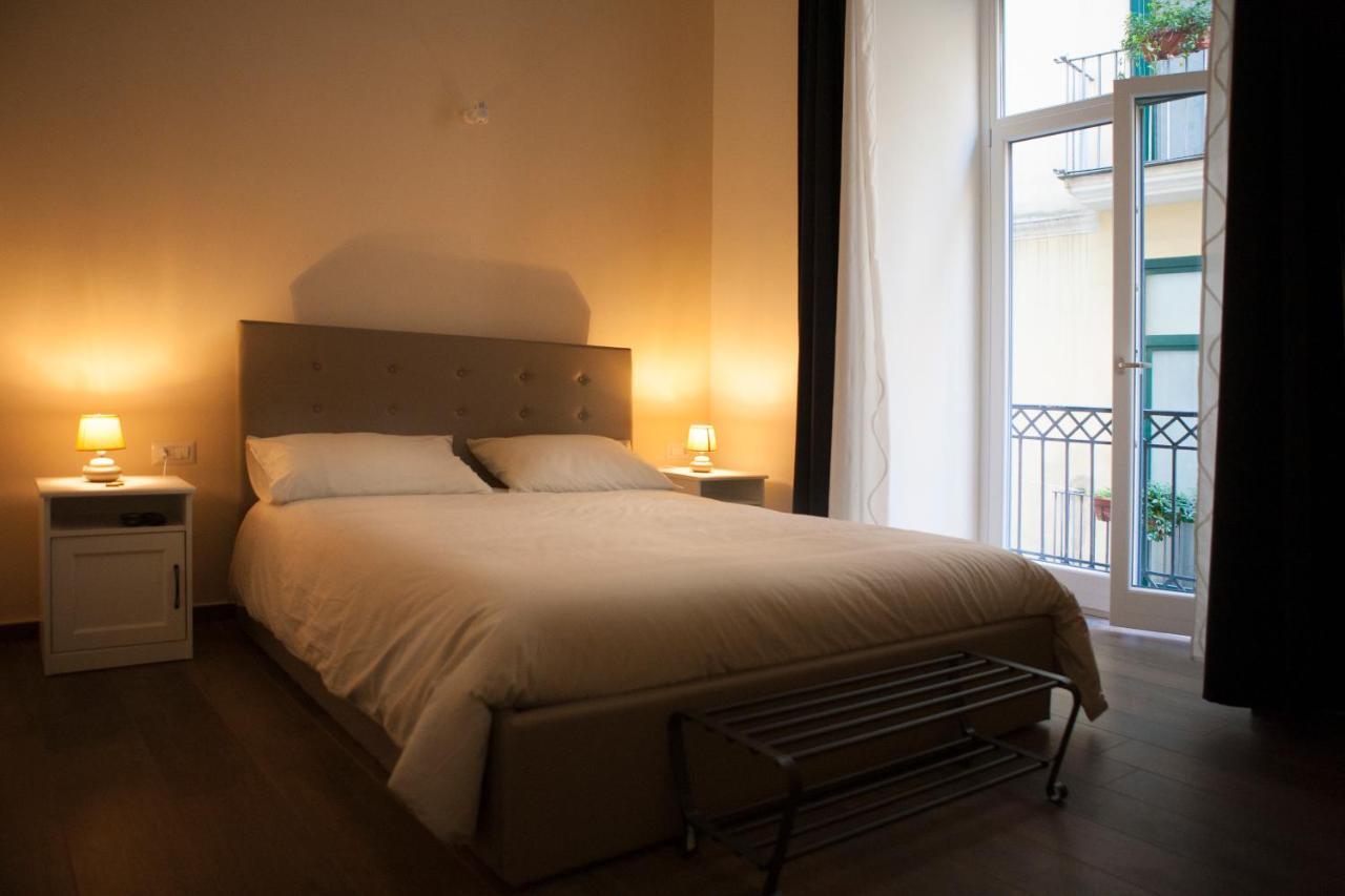 B&B Peter Pan Salerno Exteriör bild
