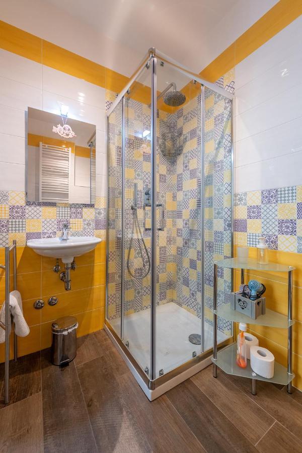 B&B Peter Pan Salerno Exteriör bild